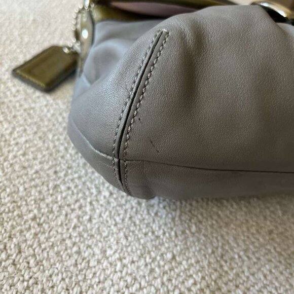 Coach Soho Medium Shoulder Bag (f15204) Y2K Vintage Pleated grey leather bag - Picture 4 of 10